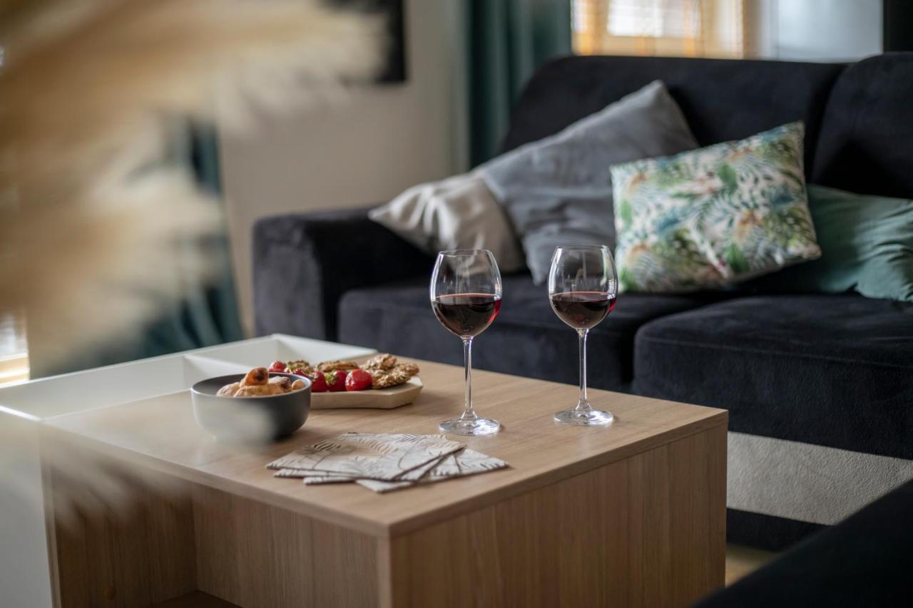 ז'שוב Vip Apartament מראה חיצוני תמונה